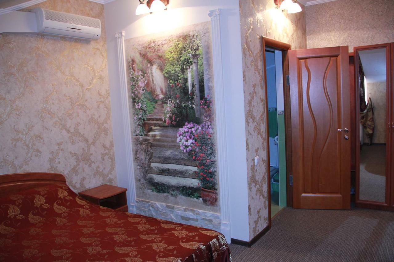 Romantic Hotel Krasznodar Kültér fotó